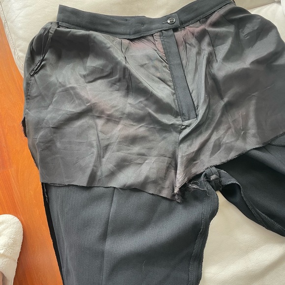 Kasper black pleated/ cuffed pant suit, zip up jacket size 8P - Picture 9 of 9